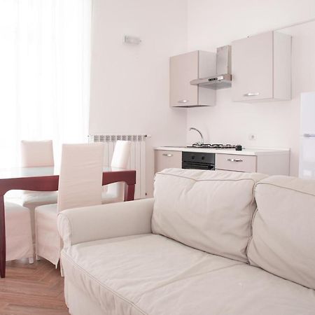 Luxury Bnb Pisacane Apartment Bari Luaran gambar